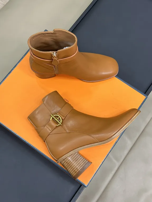 Hermes Shoe 